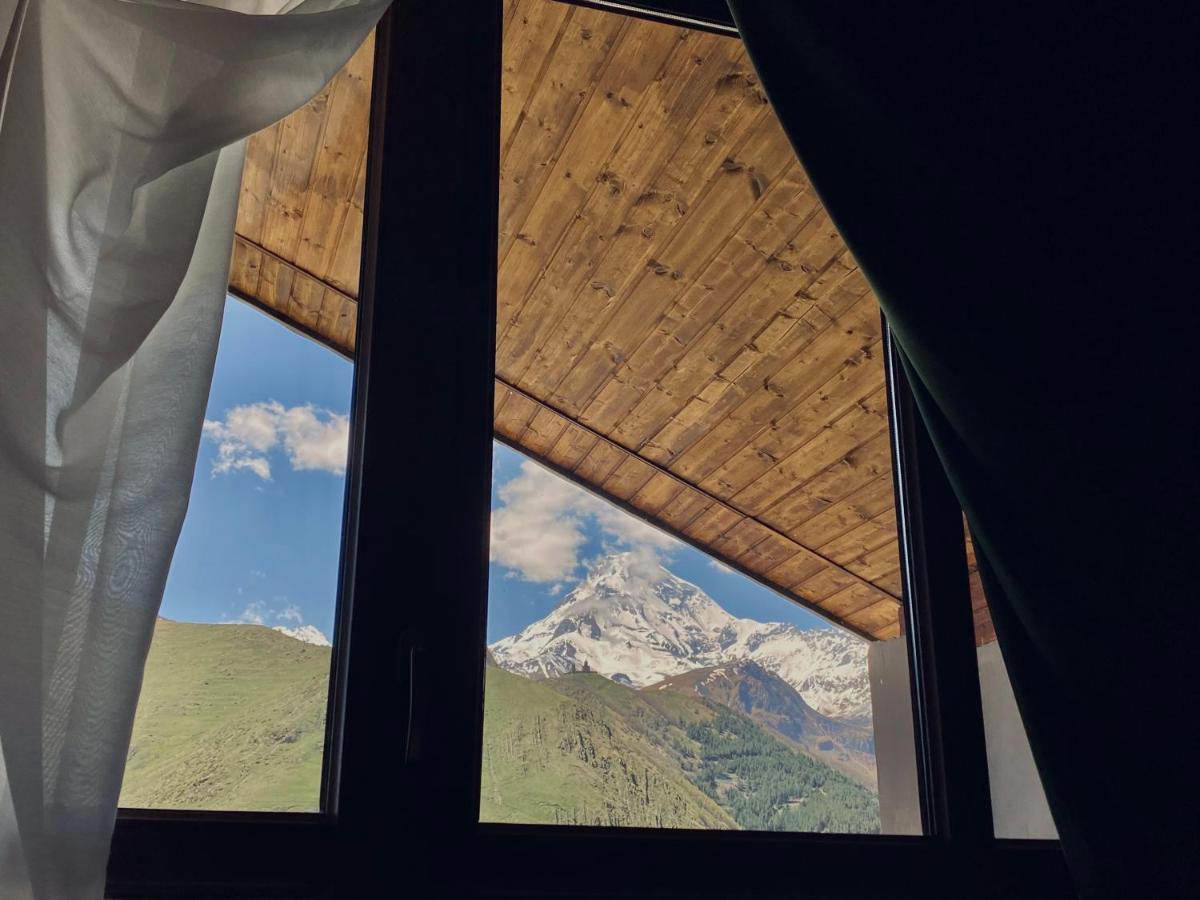 Cottage Kesane Kazbegi Esterno foto