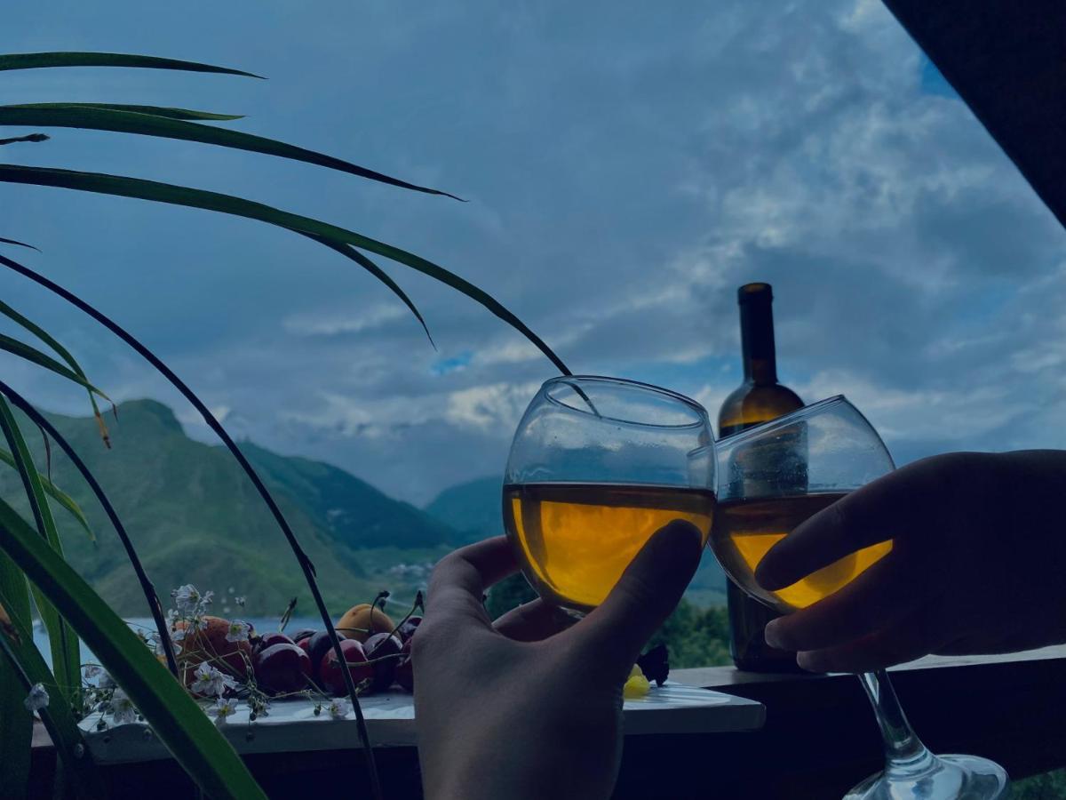 Cottage Kesane Kazbegi Esterno foto