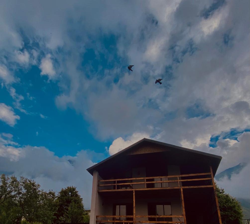 Cottage Kesane Kazbegi Esterno foto