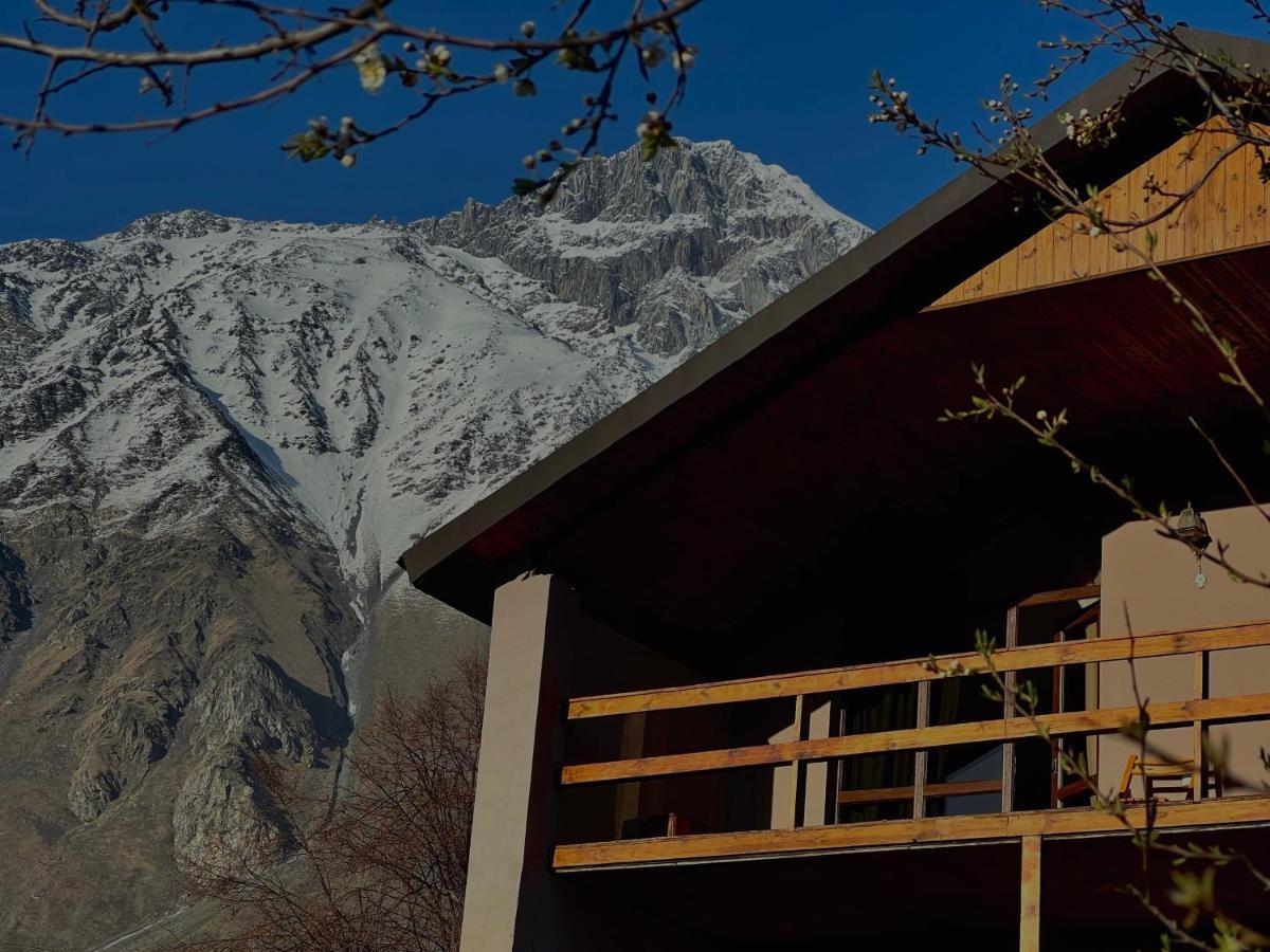 Cottage Kesane Kazbegi Esterno foto